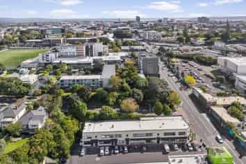 Entry-level retail unit opportunity