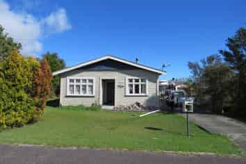 8 Stewart Street, Waimangaroa