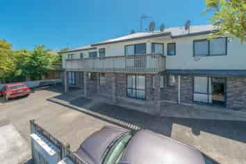 7/2 Baffles Crescent, Hillcrest