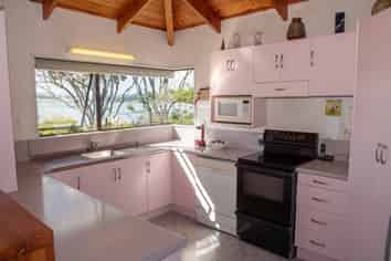 2 Grey Street East, Mangonui