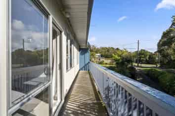 2/56 David Street, Westown