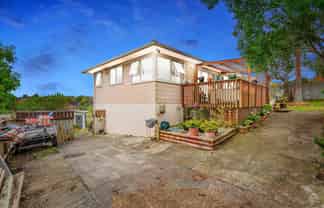 82 Reynella Drive, Massey