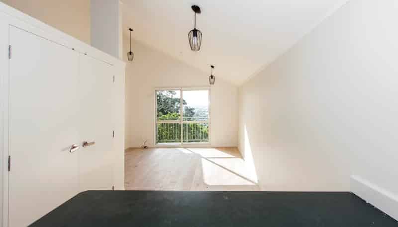 23Q Hendry Avenue, Hillsborough