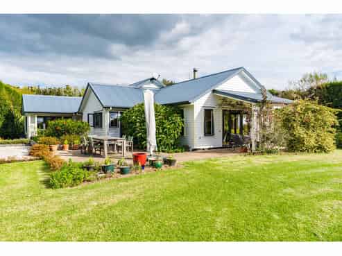 86 Avocado Lane, Mangawhai