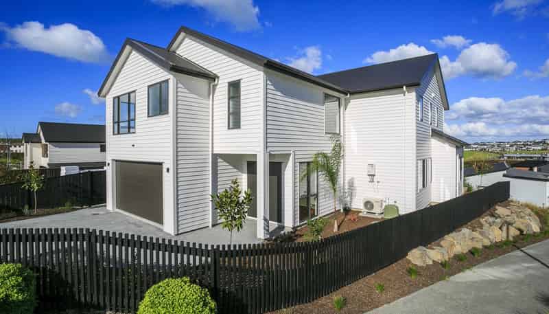 15 Hopetea Street, Long Bay