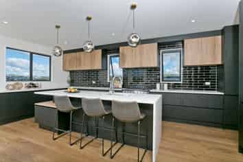 15 Hopetea Street, Long Bay