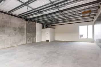 108sqm retail units for lease in Albany
