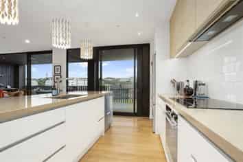 103/51 Ninth View Avenue, Beachlands