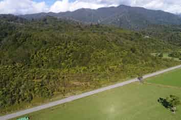 2 3495 State Highway 6, Punakaiki