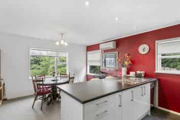 43 Seatoun Heights Road, Seatoun