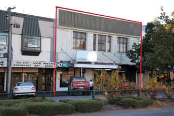 HIGH RETURNING COMMERCIAL BUILDING 