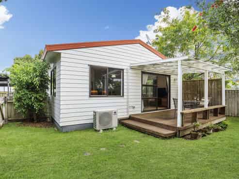 27a De Quincey Terrace, Highland Park