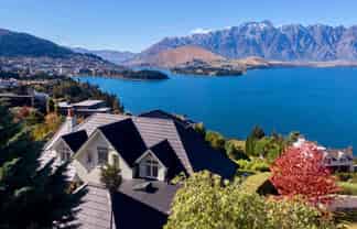 4 Vanguard Lane, Queenstown Central