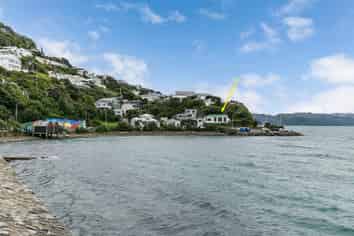 82 Evans Bay Parade, Roseneath