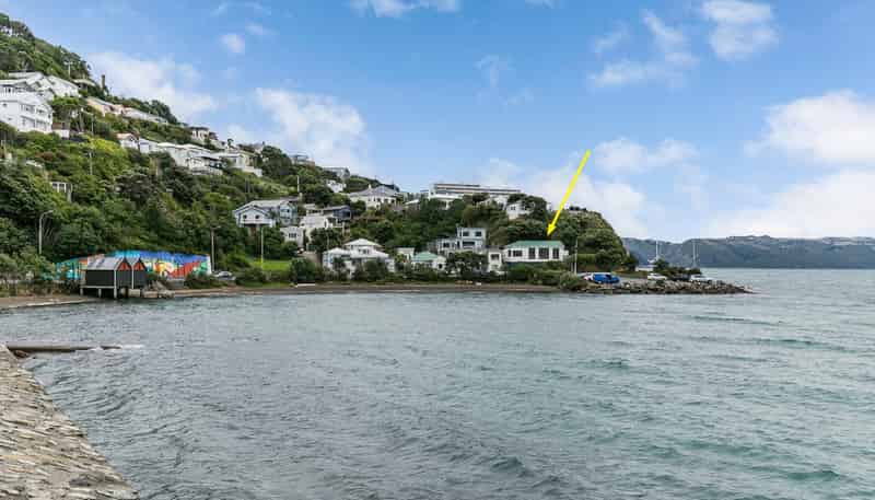 82 Evans Bay Parade, Roseneath