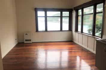 82 Evans Bay Parade, Roseneath