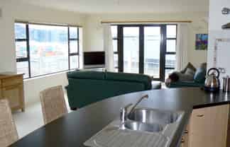 5/125 Thorndon Quay, 