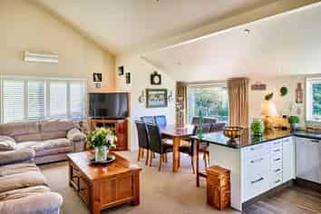 106a Ironside Road, Johnsonville