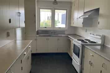 14 Robert Hall Road, Remuera