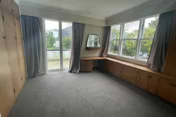 14 Robert Hall Road, Remuera