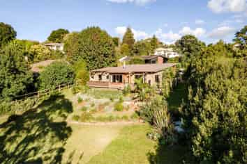 15 Peacock Garden Drive, Kerikeri