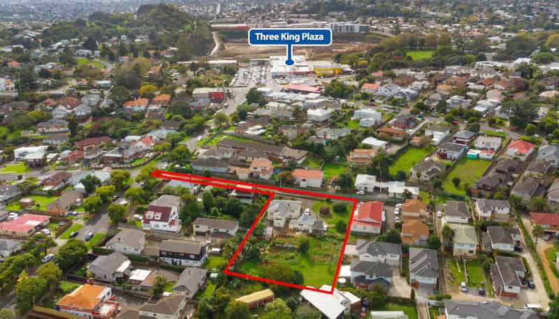 22 Dornwell Road, Three Kings