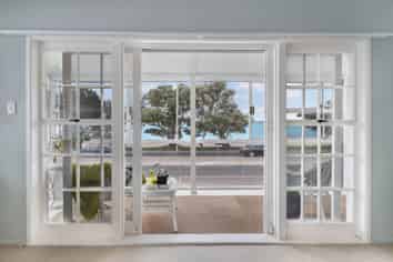 2/293 Tamaki Drive, Kohimarama