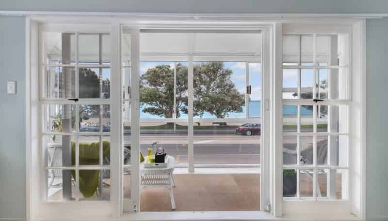 2/293 Tamaki Drive, Kohimarama