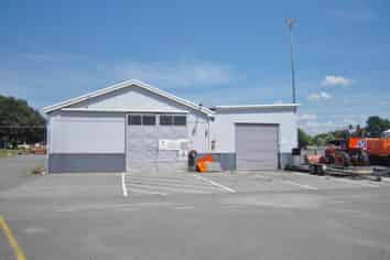 Industrial leasing - multiple options