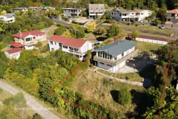 25 Russell Crescent, Western Heights