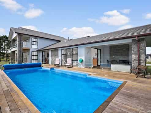 30 Suzanna Lane, Ramarama