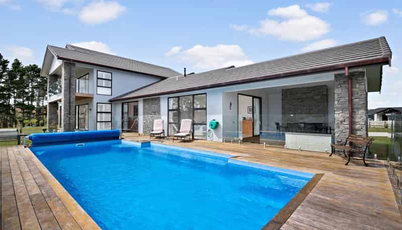 30 Suzanna Lane, Ramarama