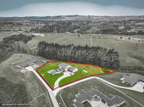 30 Suzanna Lane, Ramarama