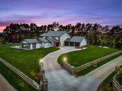 30 Suzanna Lane, Ramarama