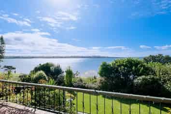 78 Bramley Drive, Farm Cove