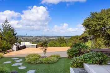 391 Paremoremo Road, Paremoremo