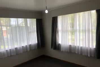 81 Masters Avenue, Hillcrest