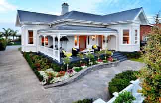 Auckland - Address withheld