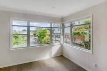 2/626 Manukau Road, Epsom