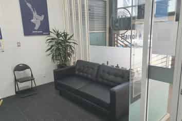 Retail / Office Brougham For Lease