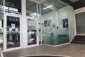 Retail / Office Brougham For Lease