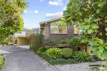 9a Kowhai Road, Mairangi Bay