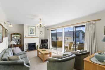 9a Kowhai Road, Mairangi Bay