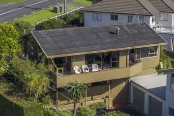 9a Kowhai Road, Mairangi Bay
