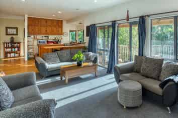 45 Campbell Avenue, Paraparaumu