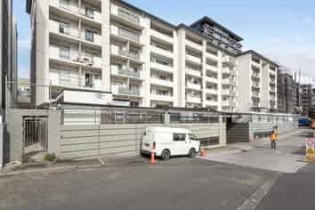 Luna Carparks - International Tenant