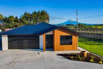 228 Ohangai Road, Hawera