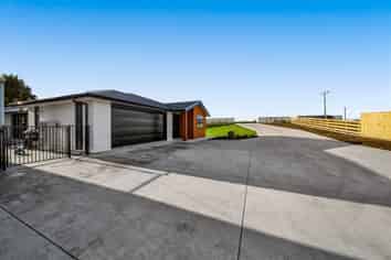 228 Ohangai Road, Hawera