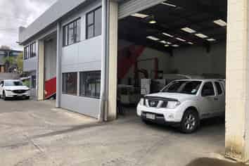 Quality Warehouse - Silverdale Industrial