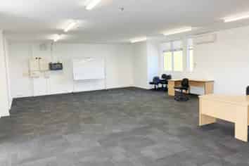 VERSATILE SPACE IN WAIRAU